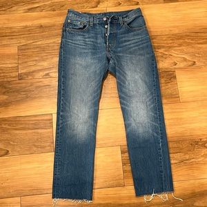 Levi low rise jeans